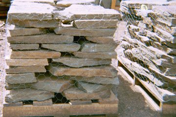 Large Colonial Wallstone ~ 3